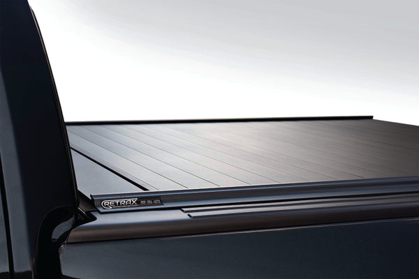 CrewMax 5.5ft Bed w/ Deck Rail Sys RetraxPRO MX — 07+ Toyota Tundra
