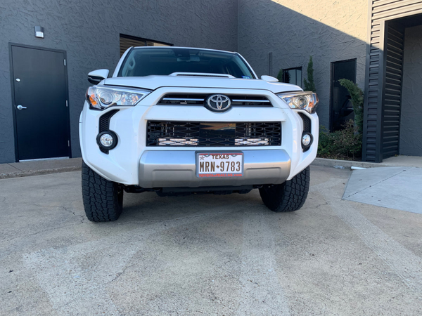 32In Hidden Grille LED Light Bar Brackets - w/ Light Bar — 14-24 Toyota 4Runner