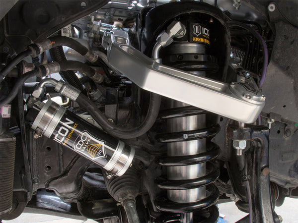2.5-3.5in Stage 6 Suspension System — 2008+ Toyota Land Cruiser 200 Series
