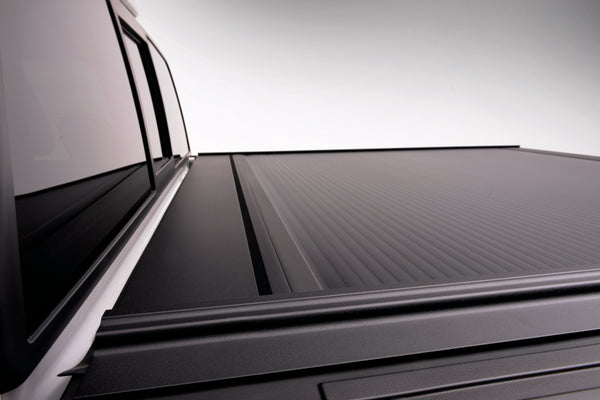 CrewMax 5.5ft Bed w/ Deck Rail Sys RetraxONE MX — 07+ Toyota Tundra