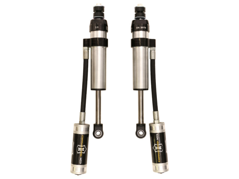 0-3in Front 2.5 Series Shocks VS RR - Pair — 98-07 Toyota Land Cruiser 100 Series