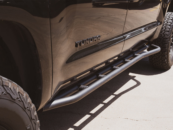 Trail Edition Rock Sliders - Kick Out Raw — 14-21 Toyota Tundra
