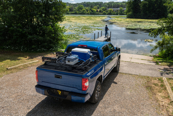 6ft Regular Access & Double Cab RetraxONE XR — 16-18 Toyota Tacoma