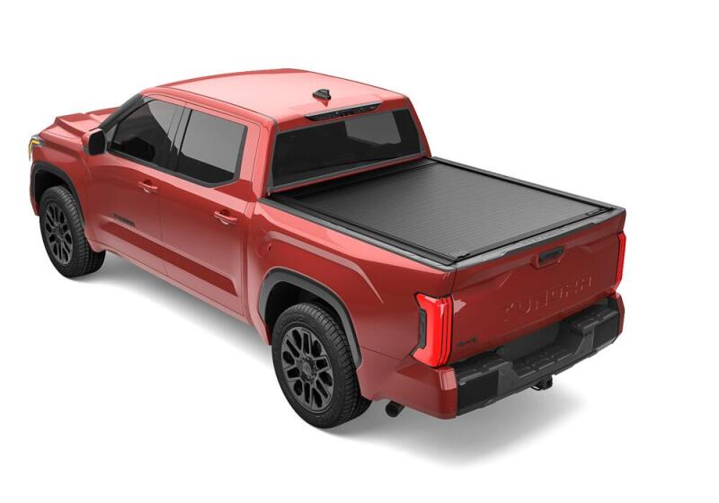 CrewMax 5.5ft Bed w/Rail System (Excl Trail Special Edition) RetraxONE MX — 2022+ Toyota Tundra